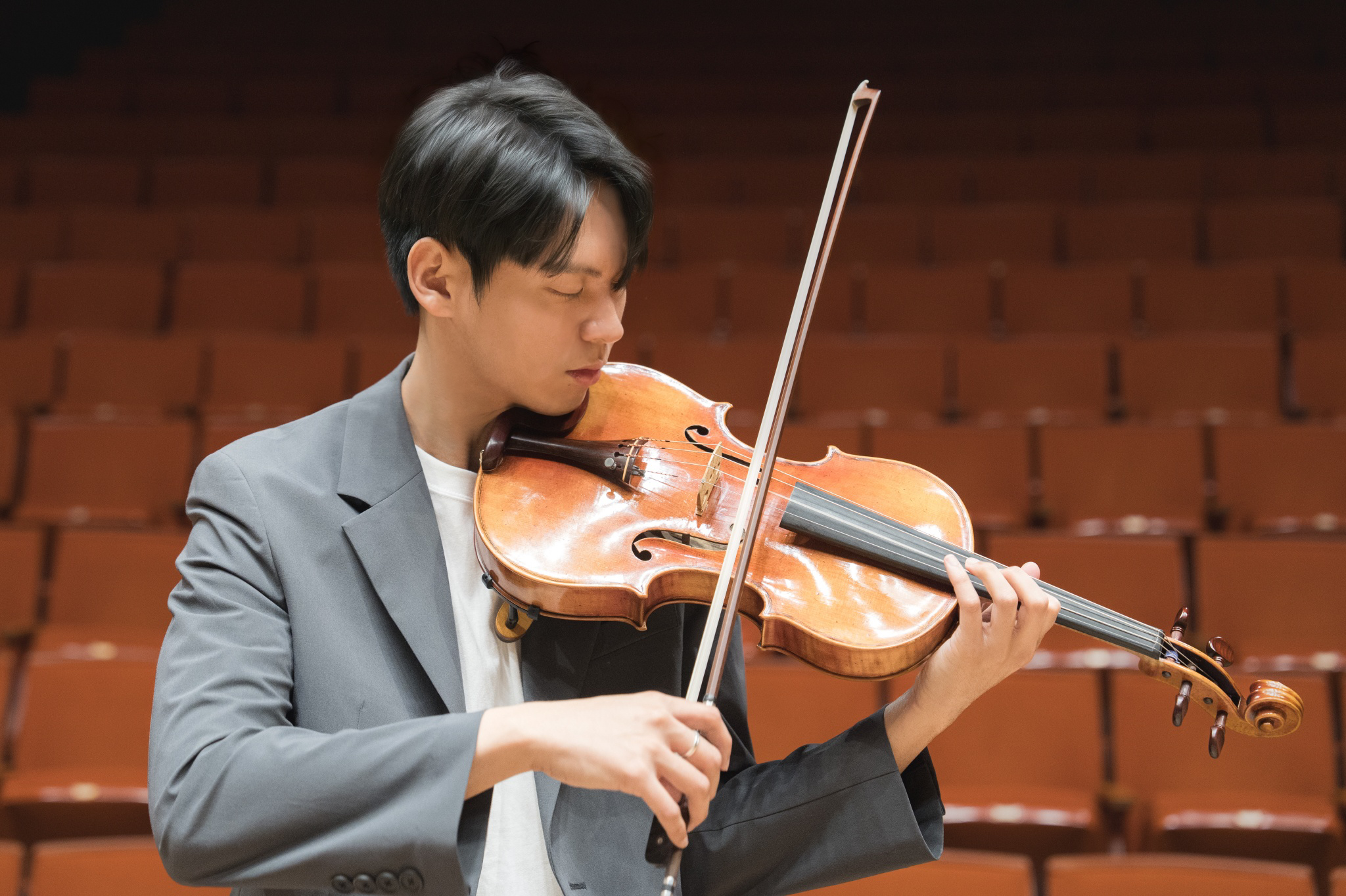 Jason Lan — Violist